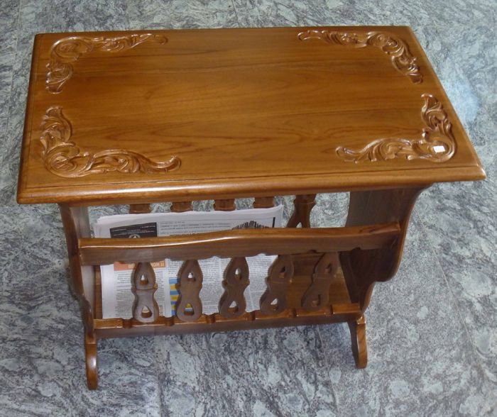 CIT-06 Wooden Telephone Table