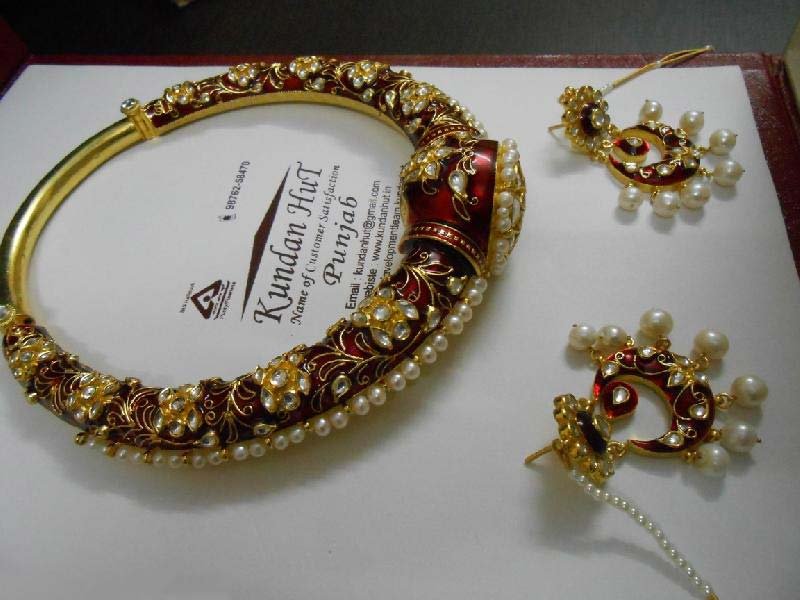 Kundan Hasli Set 01
