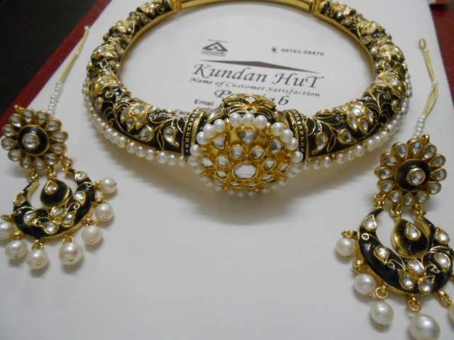 Kundan Hasli Set 02