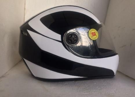 Roxr Full Face Helmet 02