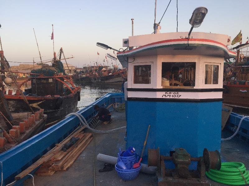 Fibre Fishing Boat 05