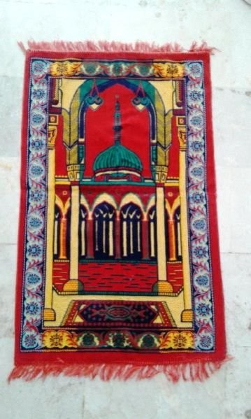 Muslim Prayer Mat 08