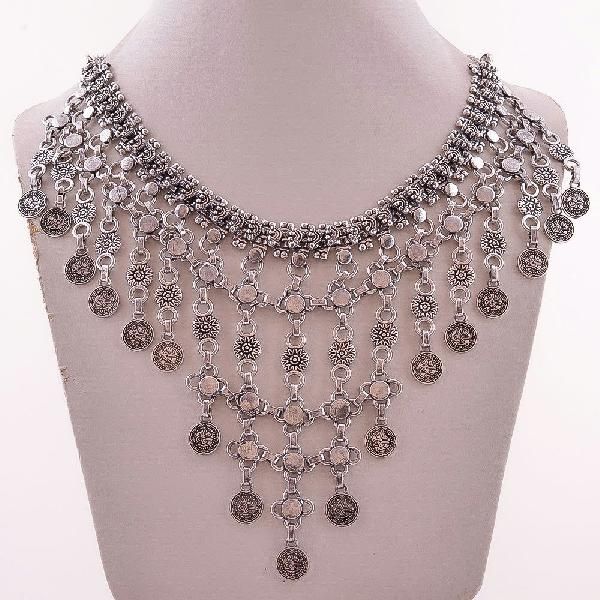 Artificial Necklace 02