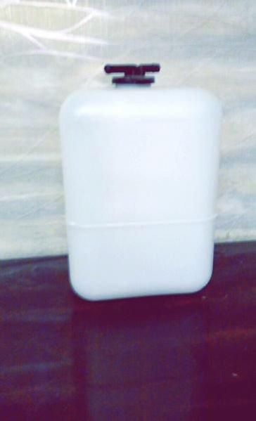 Hitachi Coolant Expansion Tank
