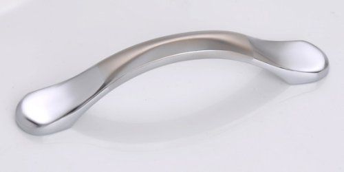 White Metal Cabinet Handle 01