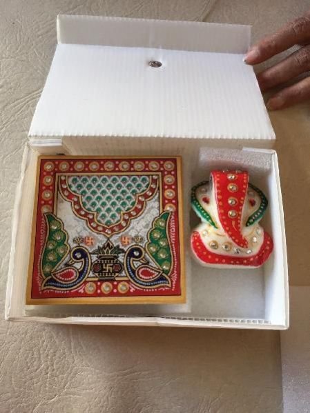 Decorative Showpiece 01