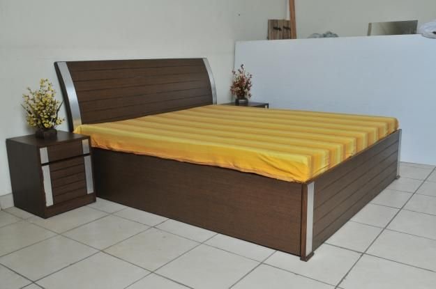 RDB-203 Wooden Bed With Side Table