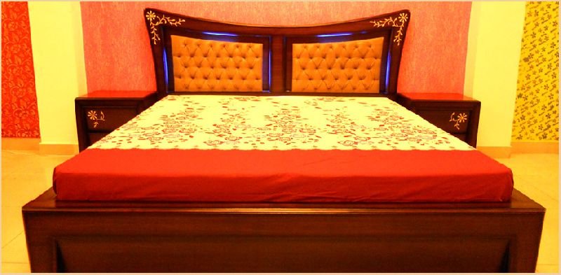 RDB-207 Wooden Bed With Side Table