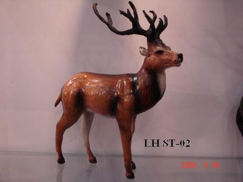 LH ST-02 Leather Handicraft Deer Statue