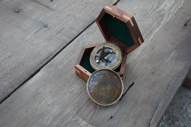 Brass Compass 2.5 inch 01