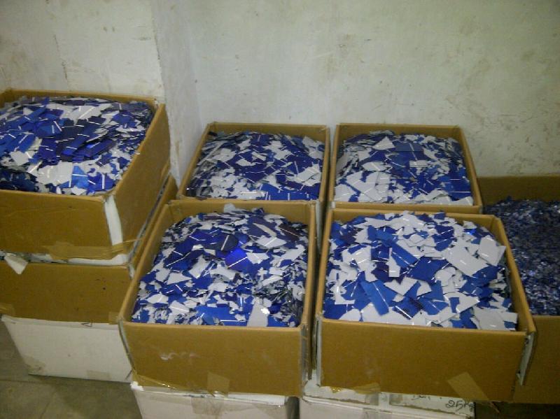 Broken Solar Cell 02