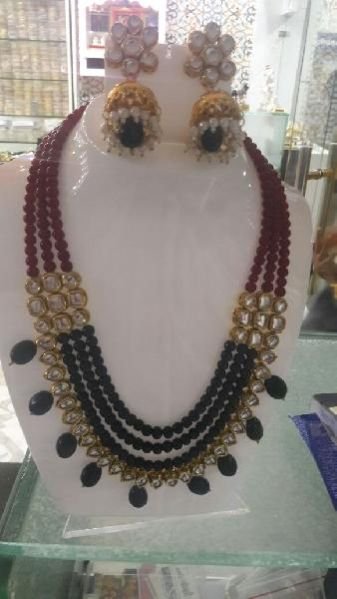 Pearl Necklace Set 01