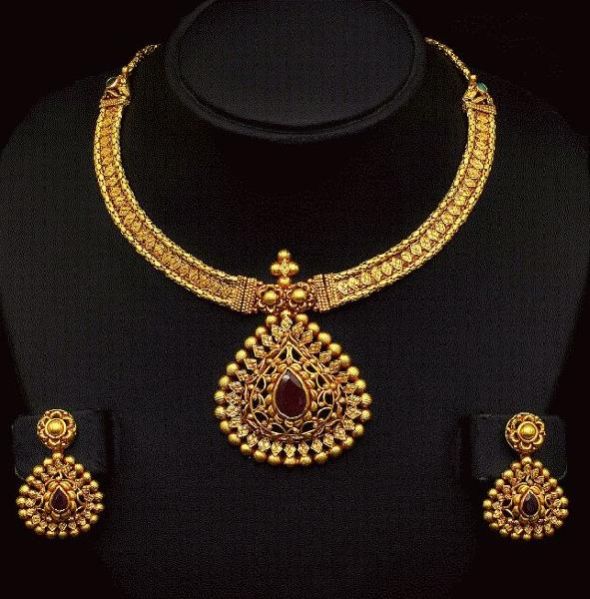 Gold Necklace Set 02