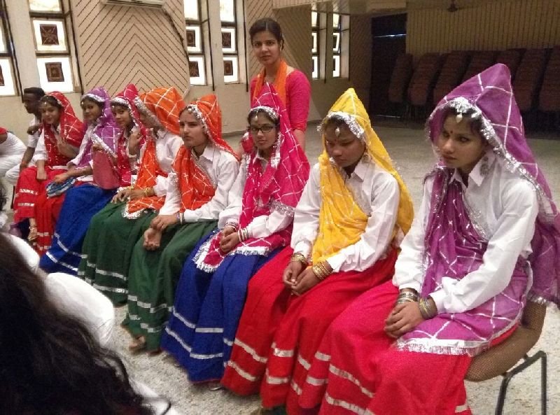Folk Dance Costume 07