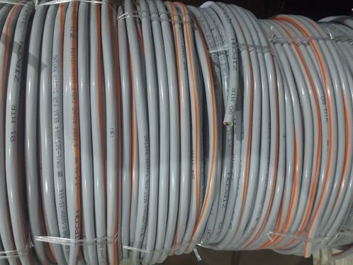 Multicore Cable 02