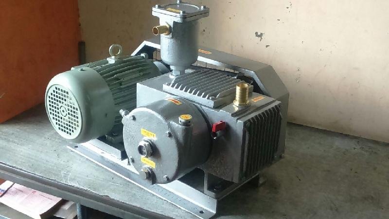 Vacuum Pressure Pump 01