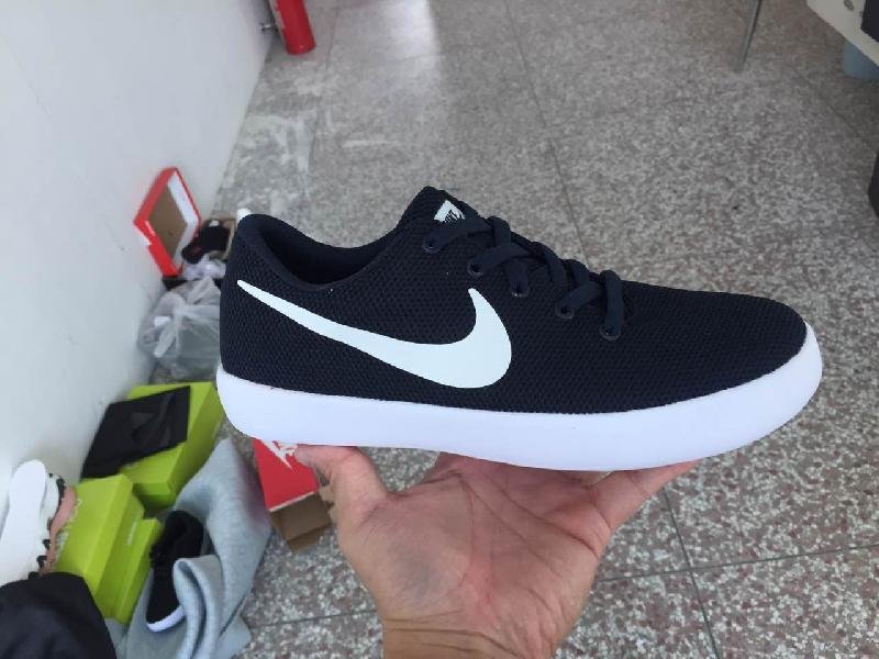 Mens Nike Sports Original Shoes 05