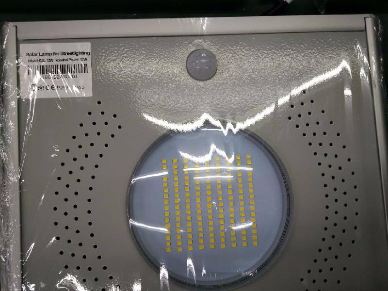 Integrated Solar Street Light 01