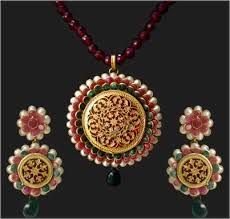 Handicraft Pendant Set