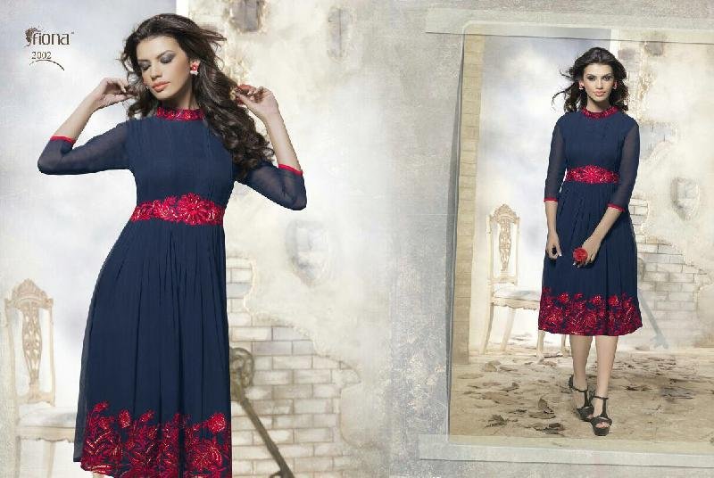 2002 Georgette Kurti