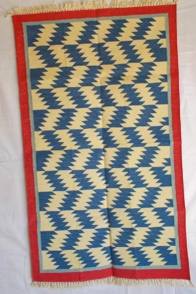 Hand Weaving Durrie 01