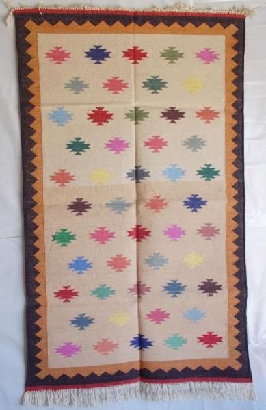 Hand Weaving Durrie 03