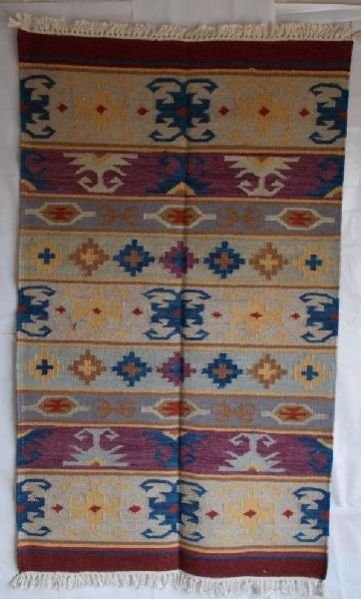 Hand Weaving Durrie 06