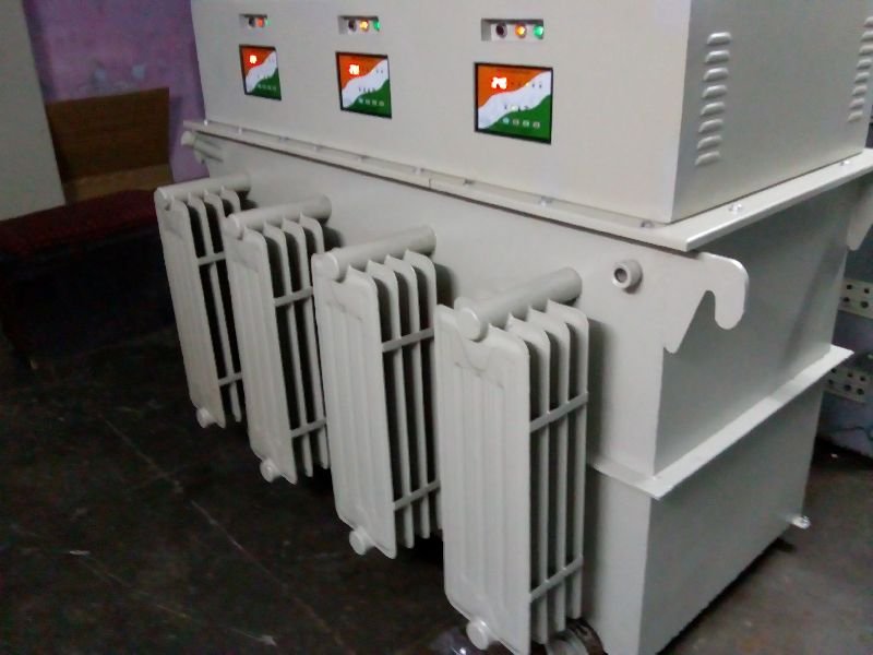 Servo Voltage Stabilizer 03