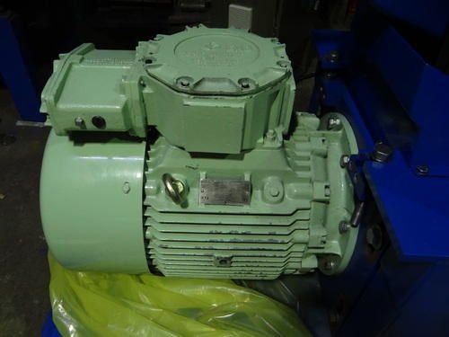 DMNX418B-31G Reconditioned Decanter Centrifuge 02