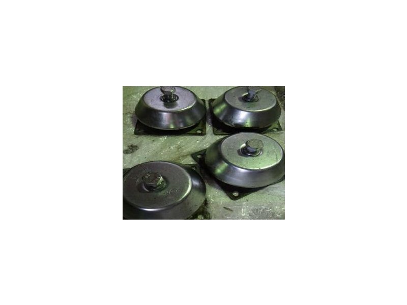 Vibration Damper Decanter 01