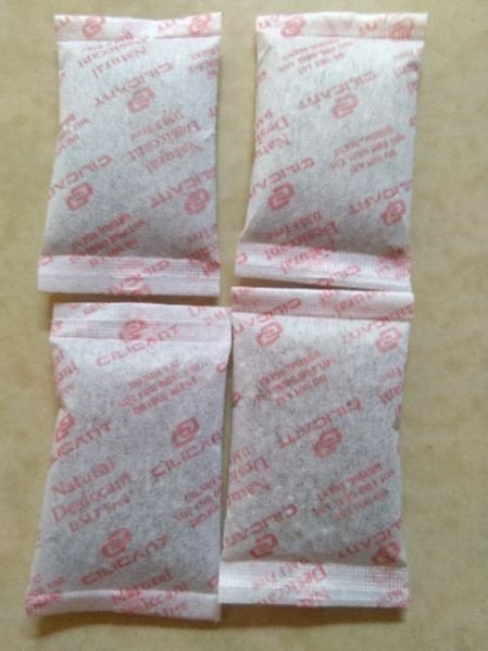 Silica Gel Granules 03