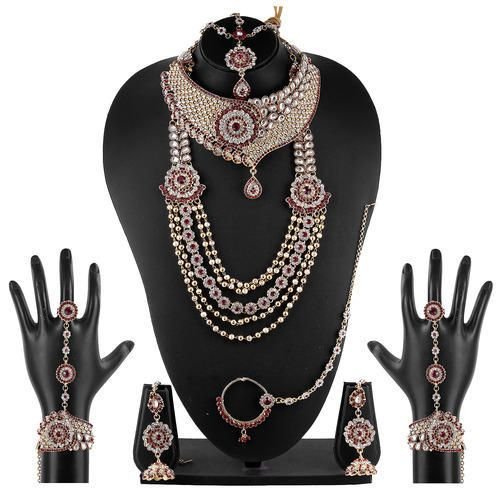 Stone Studded Bridal Jewellery Set