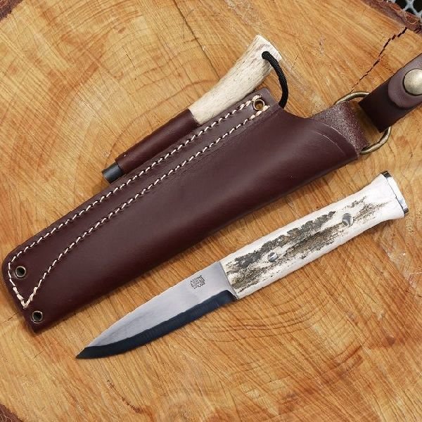 Leather Scabbard 01