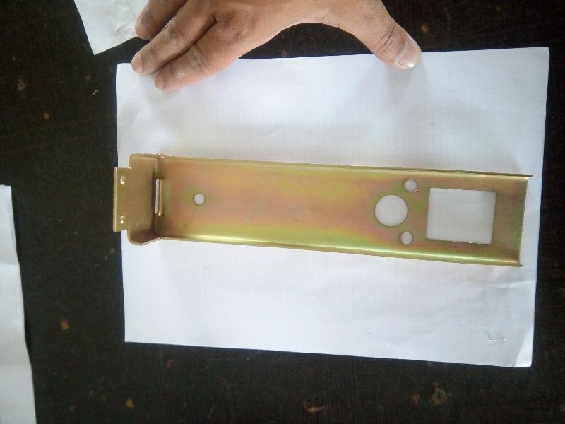 10Ltr.Geyser L Plate