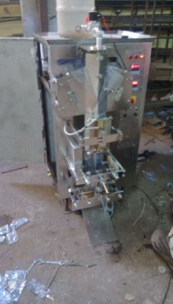 Pouch Packing Machine 04