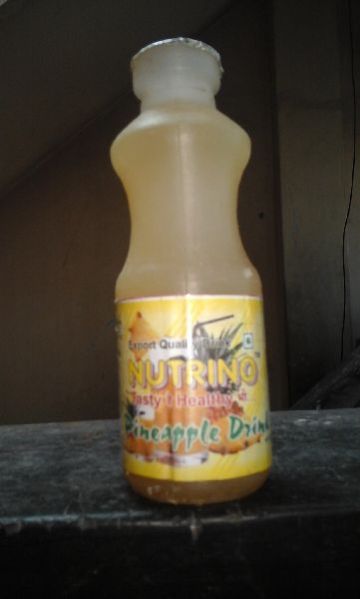 Neutrino Pineapple Drink 04