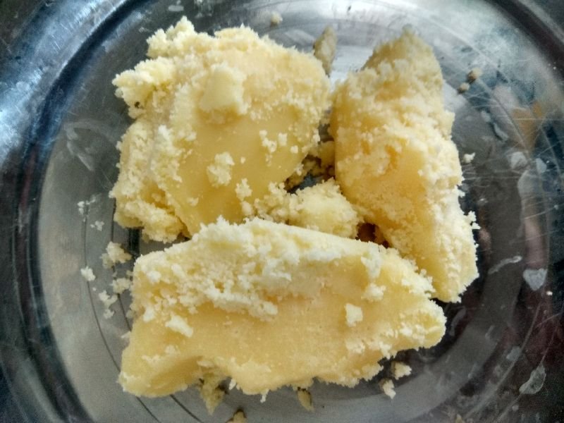 Pure Desi Cow Ghee 01