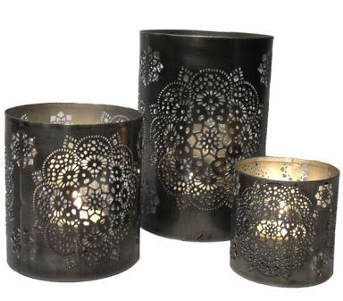 AVR-4004 Iron Tea Light Candle Holder