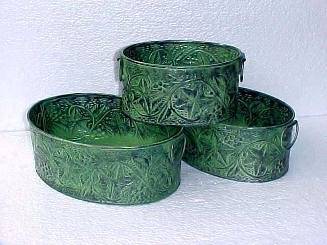 AVR-4024 Iron Planter