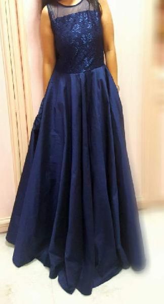 Party Wear Gown 02