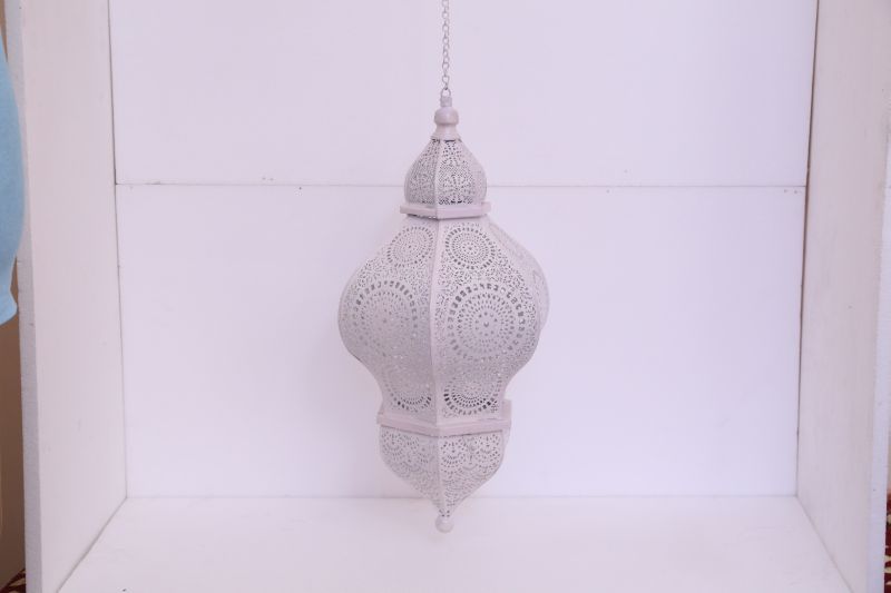 987A5479 Hanging Lantern