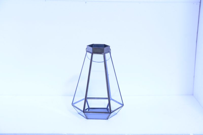 987A5495 Hanging Lantern