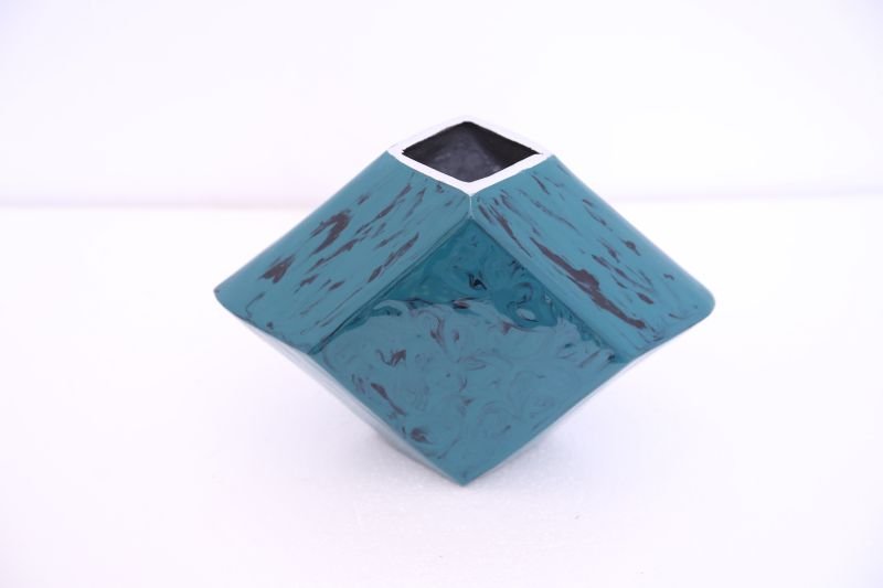 987A5556 Flower Vase