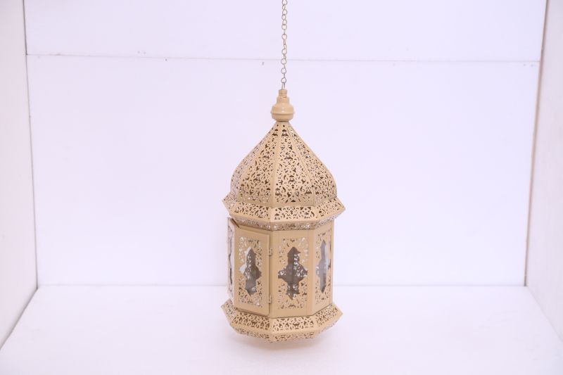 987A5588 Hanging Lantern