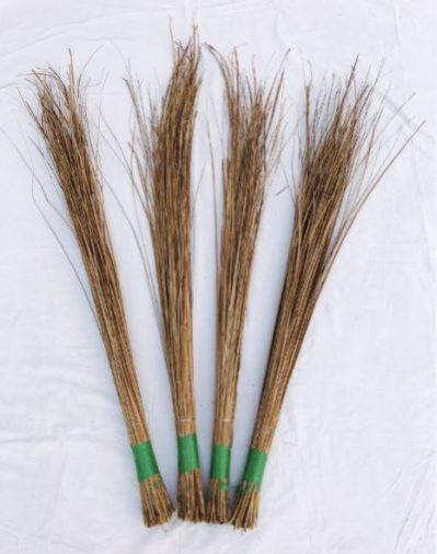 Maharaja Green Tape 300 Hard Broom 02