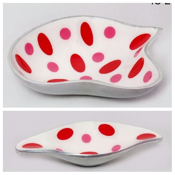 Red & White Aluminium Gift Item 05