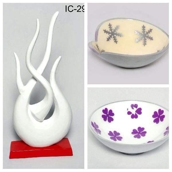 White & Cream Aluminium Gift Item 06