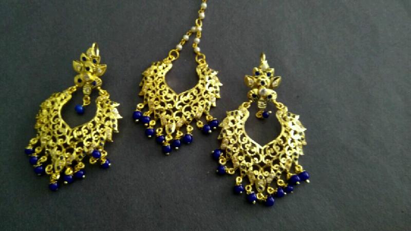 Fashion Earrings With Maang Tikka 12