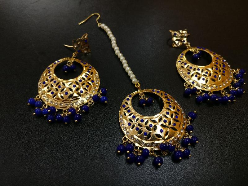 Fashion Earrings With Maang Tikka 21