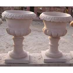 Sandstone Planter 02